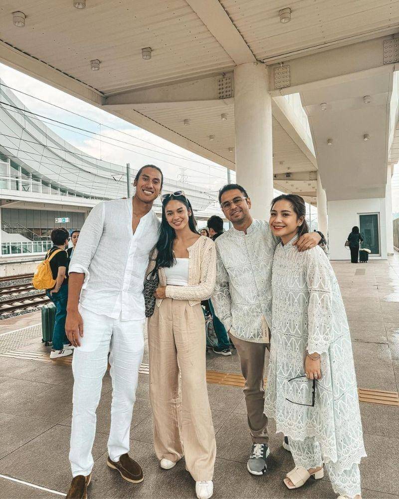 Instagram.com/gelaelized